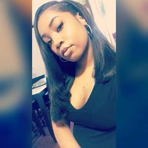 Meet your Posher, Lisha